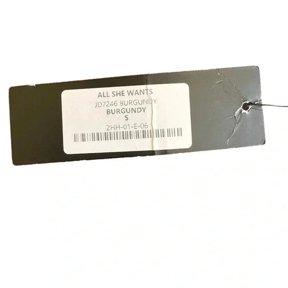 Lulus Burgundy Dress All She Wants Off the shoulder Mini Bell Sleeves S NWT - Picture 10 of 12